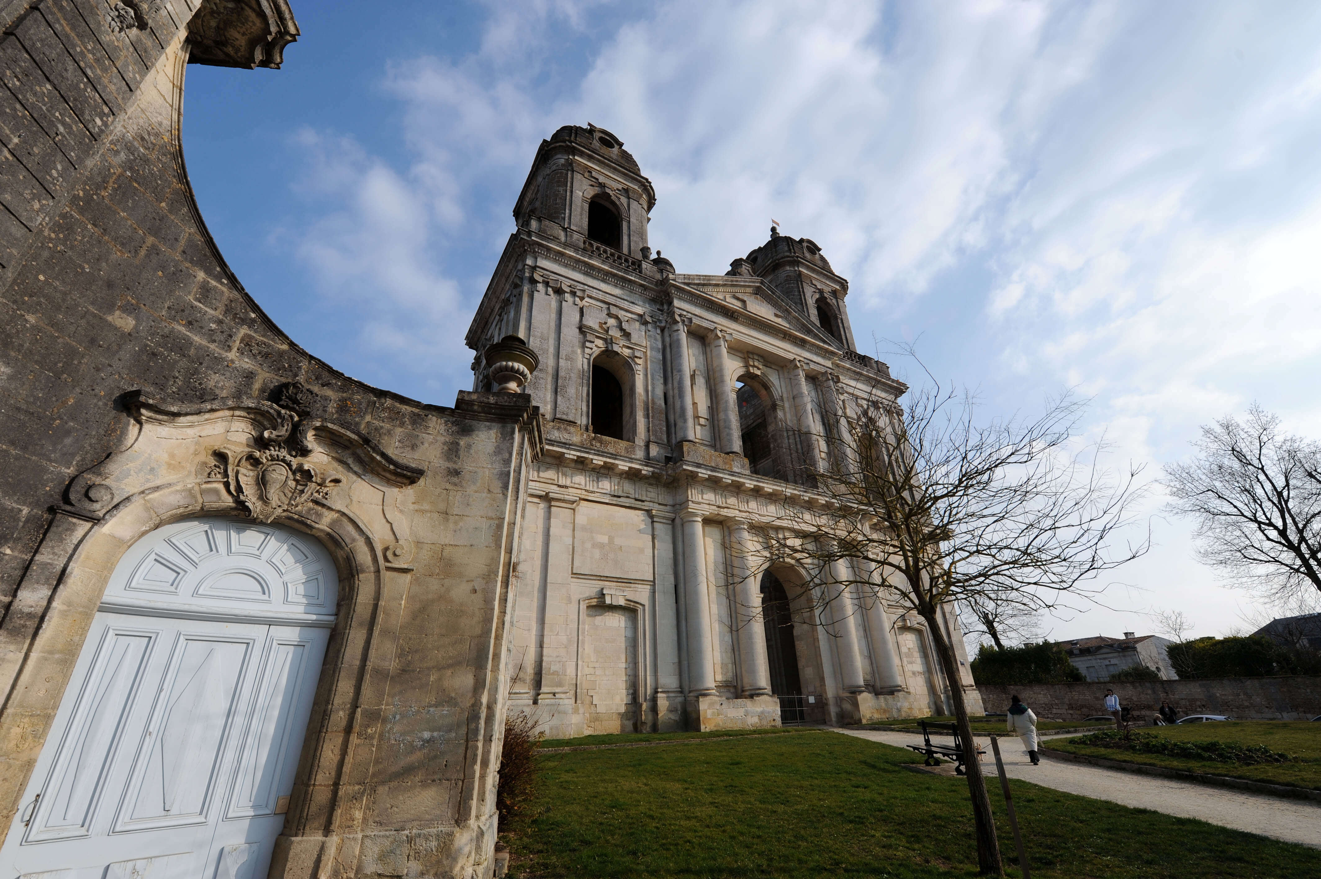 Abbaye royale Saint-Jean-Baptiste©ACIR / JJ Gelbart