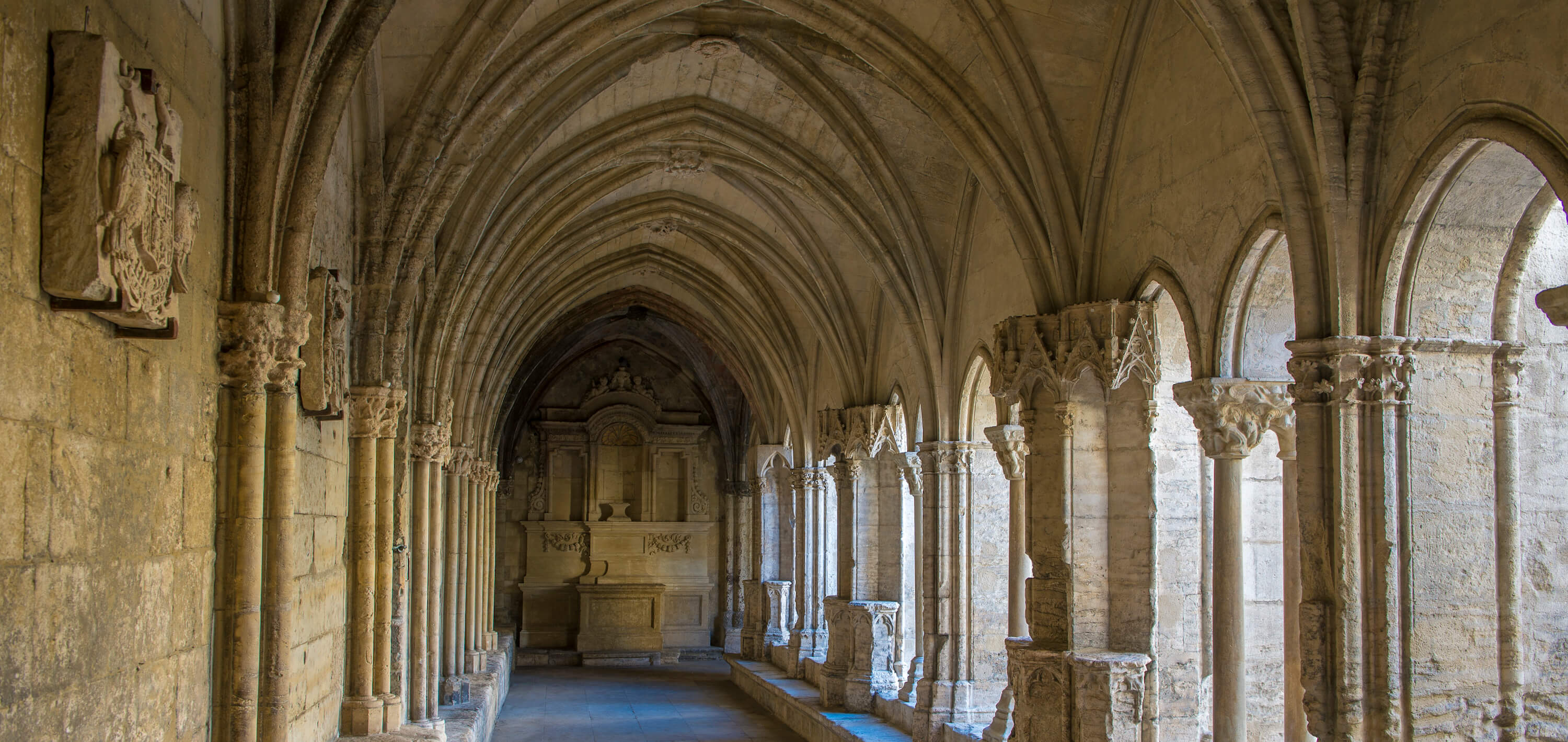 Cloître Saint-Trophime©ACIR / JJ Gelbart