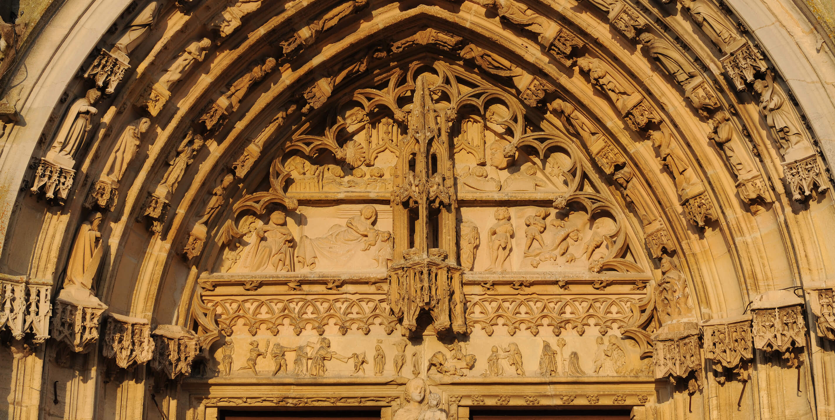 Basilique Notre-Dame©ACIR / JJ Gelbart