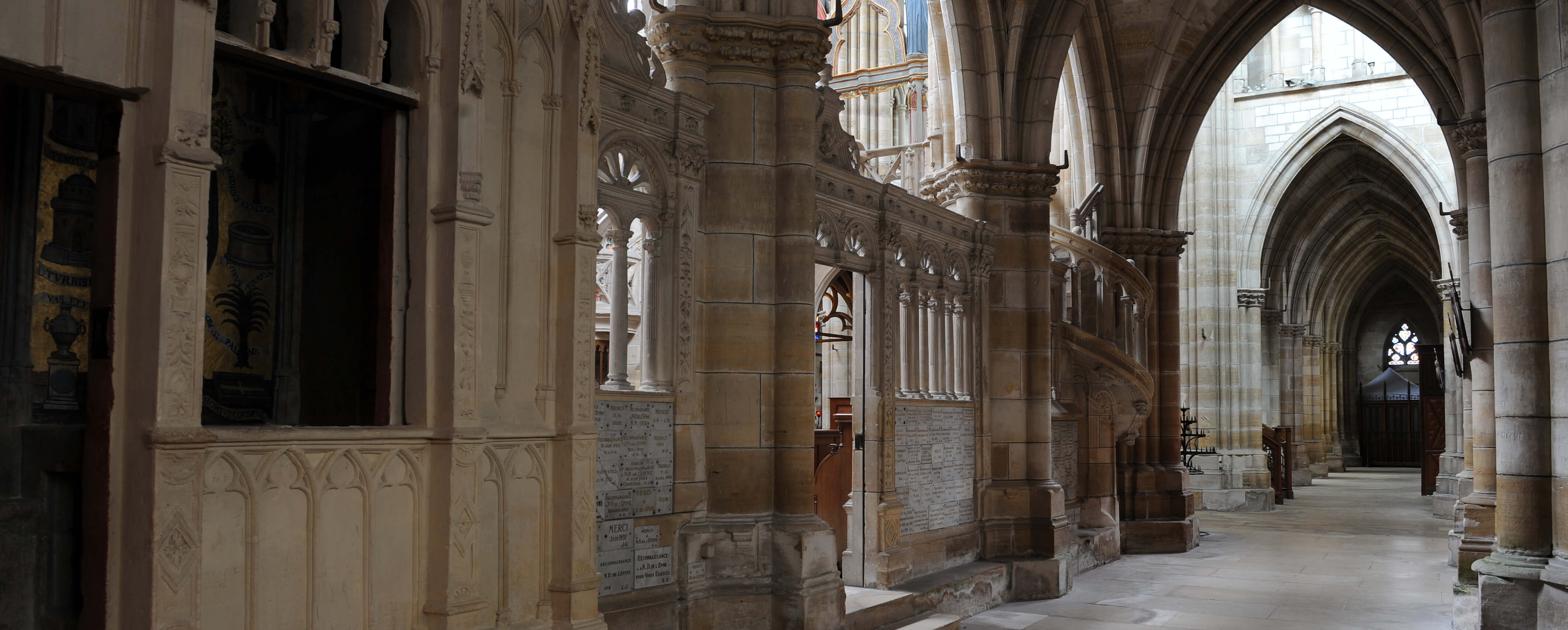 Basilique Notre-Dame©ACIR / JJ Gelbart